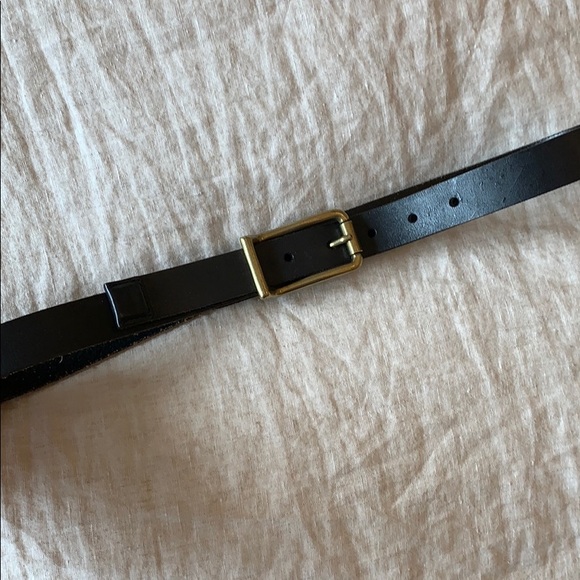 community -  by Aritzia Accessories - Aritzia - Community - black leather belt